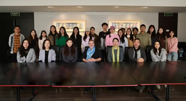 Group photo of the lecture